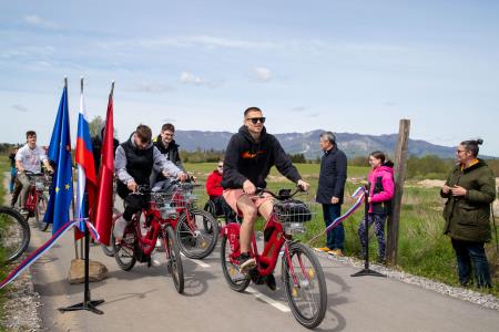 otvoritev kolesarskih poti na Postojnskem (9)
